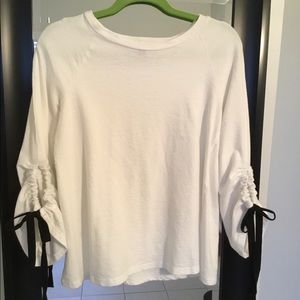 🆕 🖤Very J Sweater🖤